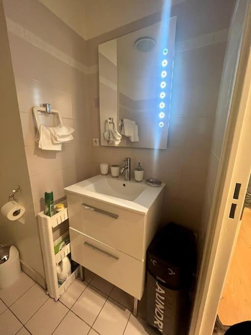 Wondersuite Appartement - Centre Ville Avec Parking Couvert -15Mn De Paris Et 10 Mn De Stade De France, Wifi, Netflix Deuil-la-Barre Extérieur photo